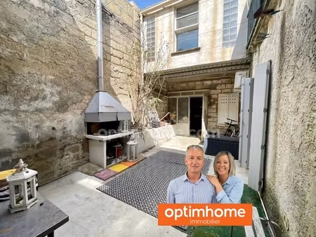 maison de village traversante avec patio et grand garage