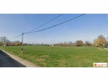 terrain coeur de village