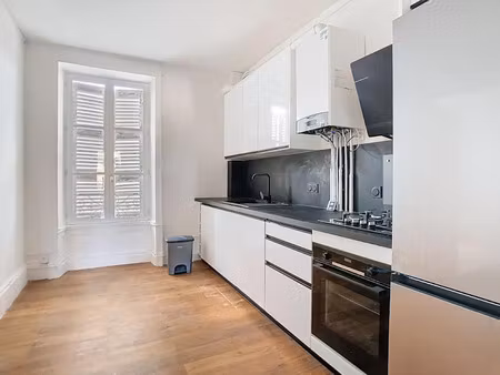 location appartement 4 pièces 102 m² à aurillac (15000)  880 €