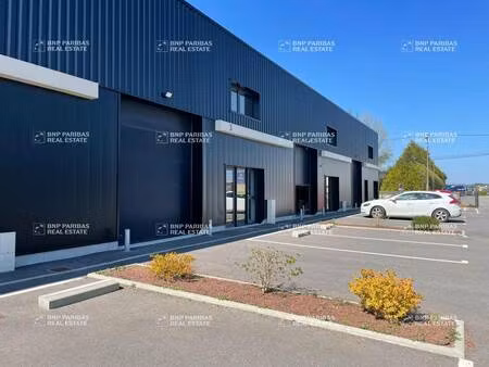 local d'activités à vendre