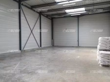 local d'activités à louer
