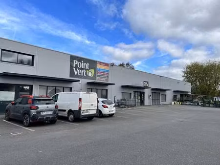 local commercial à louer