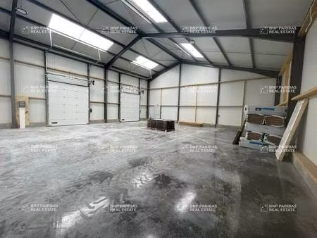 local d'activités à louer