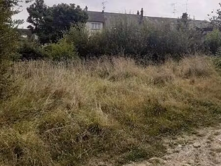 terrain constructible viabilisé à vendre