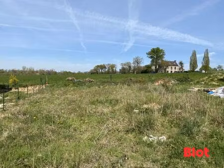 terrain constructible viabilisé à vendre