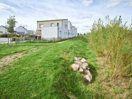 terrain constructible viabilisé à vendre