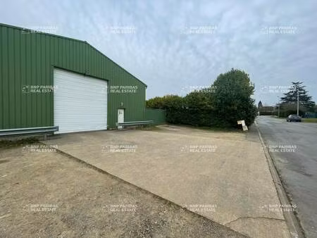 local d'activités à vendre