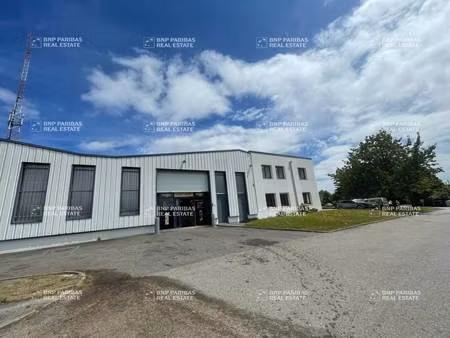 local d'activités à vendre