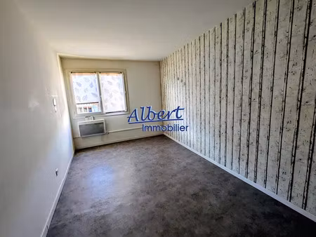 location locaux professionnels 0 pièces 29 m² à ollioules (83190)  416 €