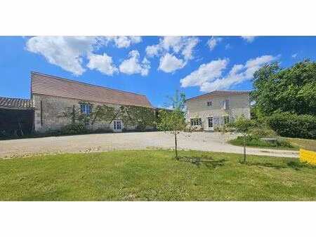 ensemble immobilier puylaroque