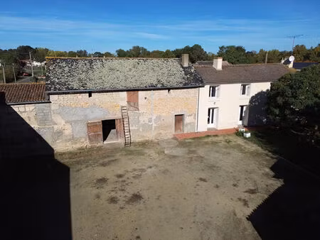 maison doué en anjou 6 pièce(s) 118 m2