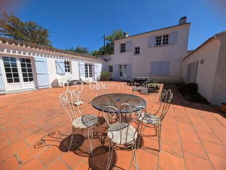 demeure de 205 m² à la chapelle-basse-mer