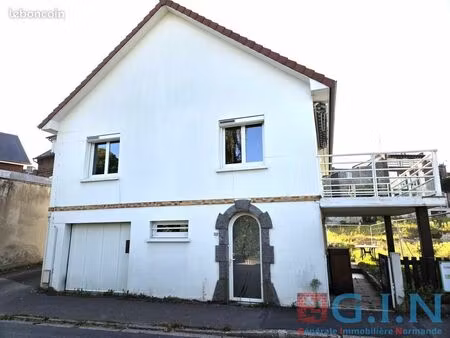 maison de village 8 pièces 150 m²