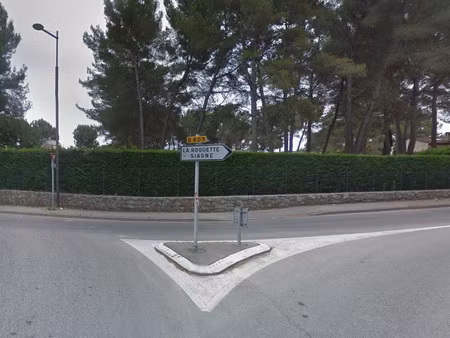 lot de 10 garages à la roquette sur siagne