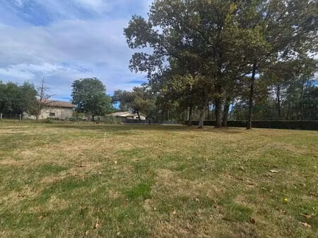 terrain constructible sur saint jean d'illac