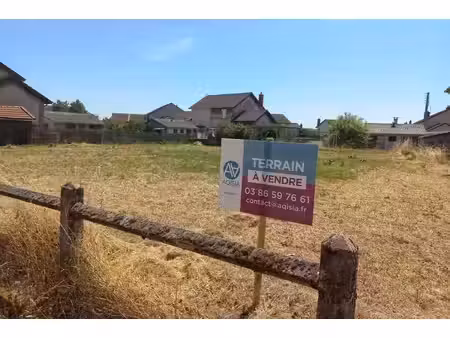 terrain à bâtir - 682 m²