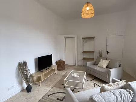 t4 meuble / secteur nimes centre