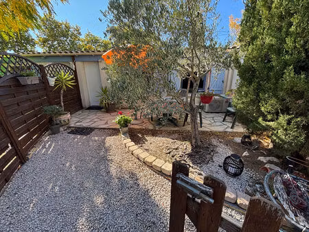 à louer studio meublé avec jardin à lunel-viel 29 31m²