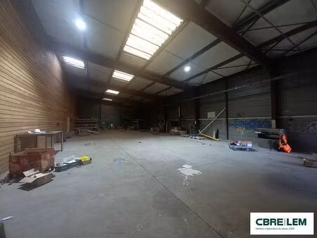 location local d'activités touffreville 375 m²