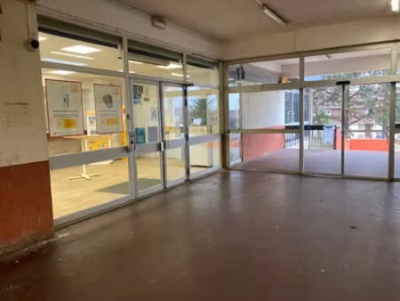 local commercial a vendre