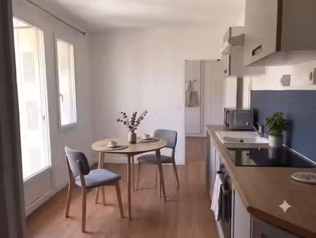 location appartement 2 pièces 45m² villefort 48800