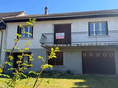 vente maison 7 pièces 180 m² à moulins (03000)  149 900 €