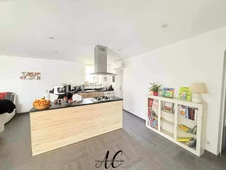 maison de 106 m² à saint-denis-d'anjou