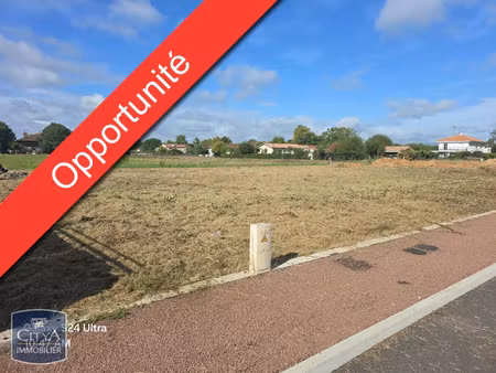 terrain à vendre 690 m² - villemade (82) - 68 000€