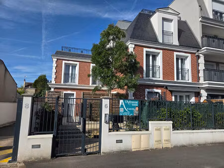 vente appartement 4 pièces  83.60m²  le blanc