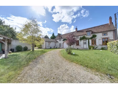 vente maison 6 pièces  218.31m²  fleury