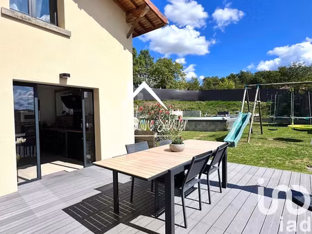 vente maison 5 pièces 150 m² à meyrieu-les-etangs (38440)  330 000 €