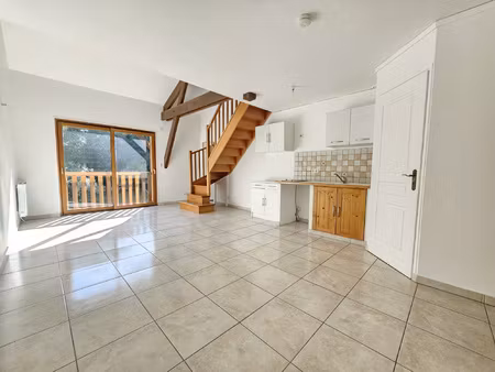 achat appartement 2 pièces 43m² boissy sous st yon 91790