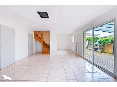 vente maison 5 pièces 118 m² à bruges (33520)  329 112 €