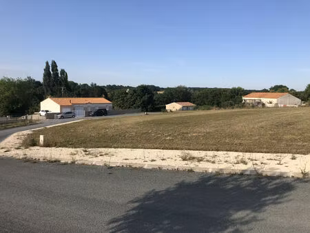 vente terrain 796m2 annepont 17350 - 32952 € - surface privée