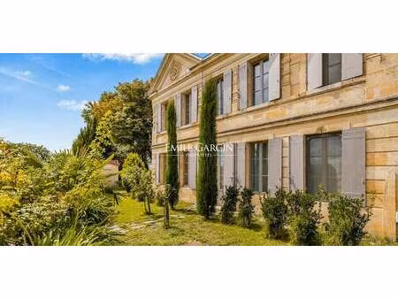 maison contemporaine avec piscine en bord de mer saint-christoly-médoc (33)