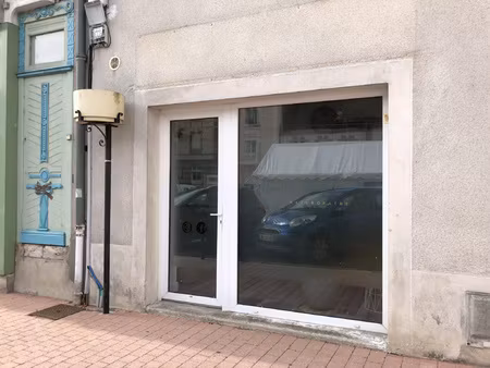 location local commercial 28m² cloyes sur le loir 28220