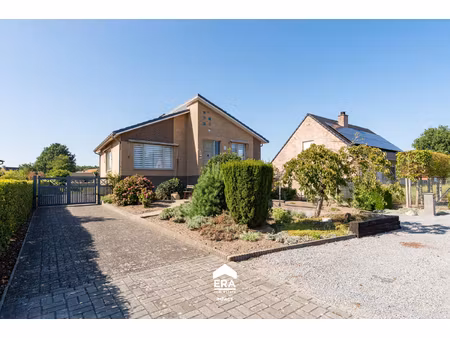 huis te koop in oudsbergen met 4 slaapkamers