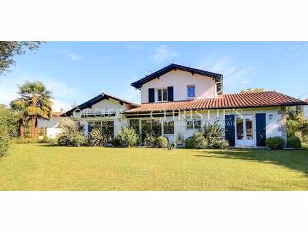 maison avec piscine ahetze (64)