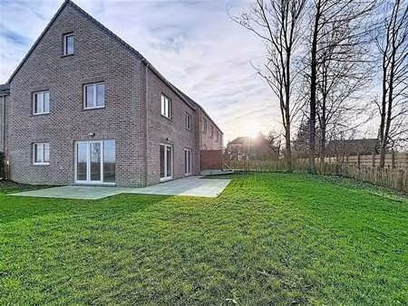 magnifique maison 4 ch - disponible à l'acte