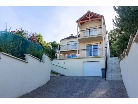 vente maison 5 pièces 216 m² à epône (78680)  499 500 €