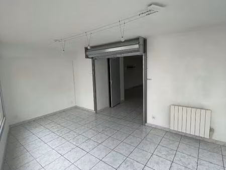 location commerce 40 m² à arc-lès-gray (70100)
