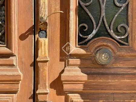 maison de ville à vendre dans le quartier les arceaux