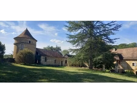 maison de luxe à vendre à saint-georges-de-montclard
