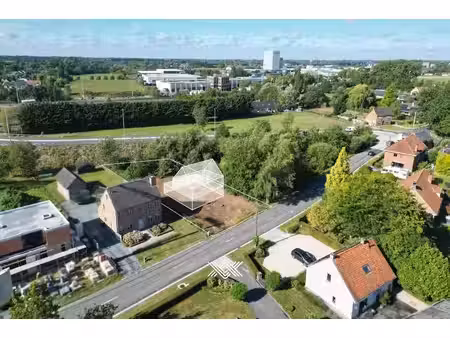 bouwgrond met zuidwestelijke oriëntatie in drongen