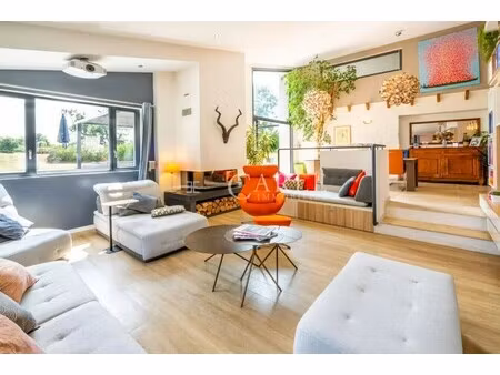 maison de luxe à vendre à saint-pierre-de-chandieu