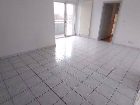 kingersheim - beau 3 pièces de 66.80m² avec terrasse