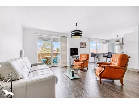 vente appartement 3 pièces 71 m² à ares (33740)  283 392 €