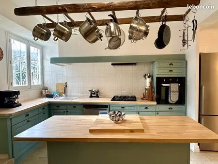 maison de village 6 pièces 140 m²