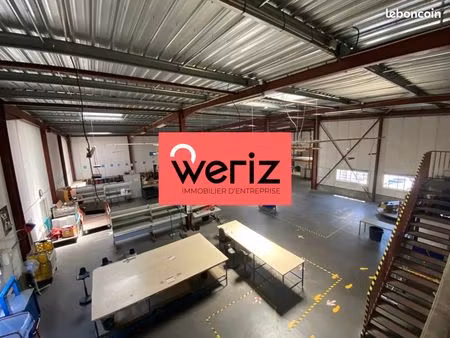 local industriel 864 m²