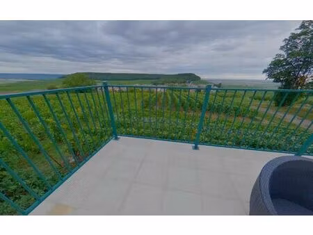 location maison  101 m² t-4 à cramant  900 €